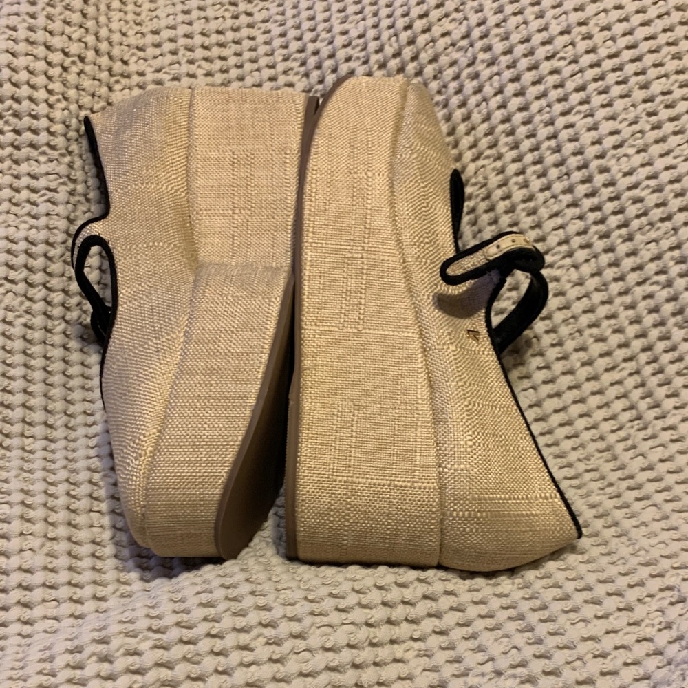Larroude Beige Mary Jane Flats with Black Trim - Picture 7 of 10